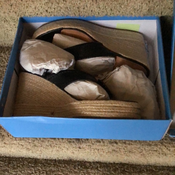 New In Box  Jack Rogers Rowan Platform Espadrille Leather Wedge Sandal in Black - Picture 6 of 6